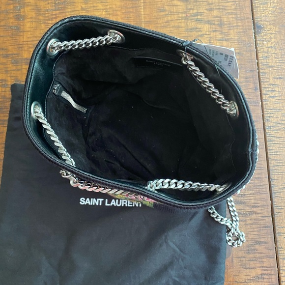 ✨SALE✨YSL Emmanuelle bucket bag, grunge rose ✨SALE✨ - Picture 12 of 16